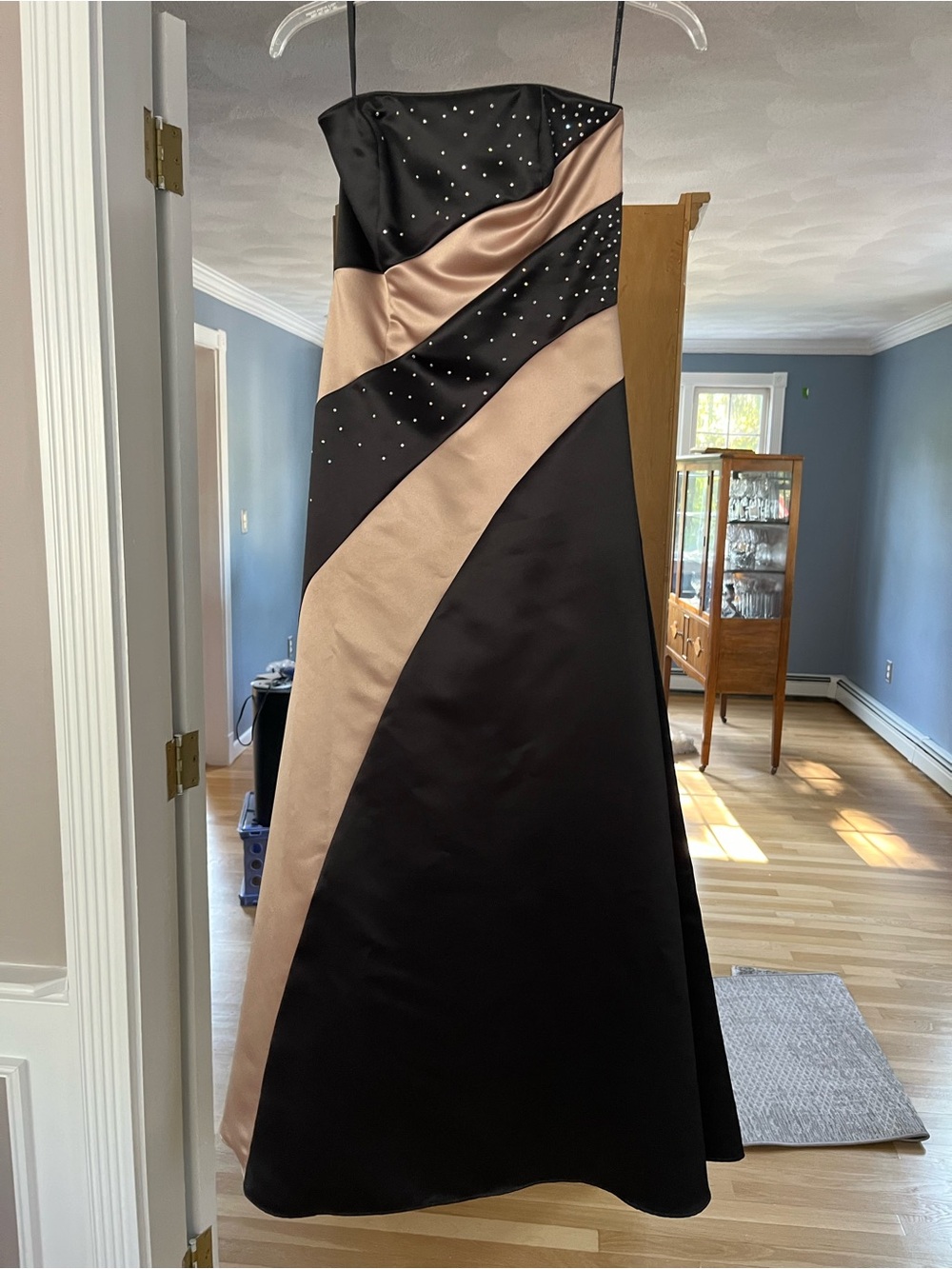 Scott McClintock Black and Champagne Strapless Satin Evening Gown